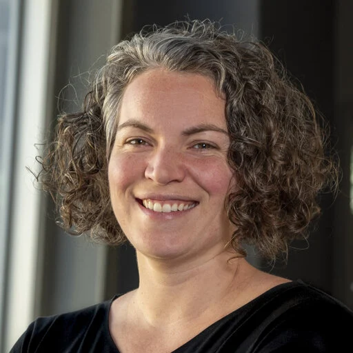 Read more about the article De la cognition à la santé mentale en autisme: utiliser les forces pour mieux évaluer, mieux intervenir et favoriser l’inclusion – Enregistrement de la conférence maintenant disponible!